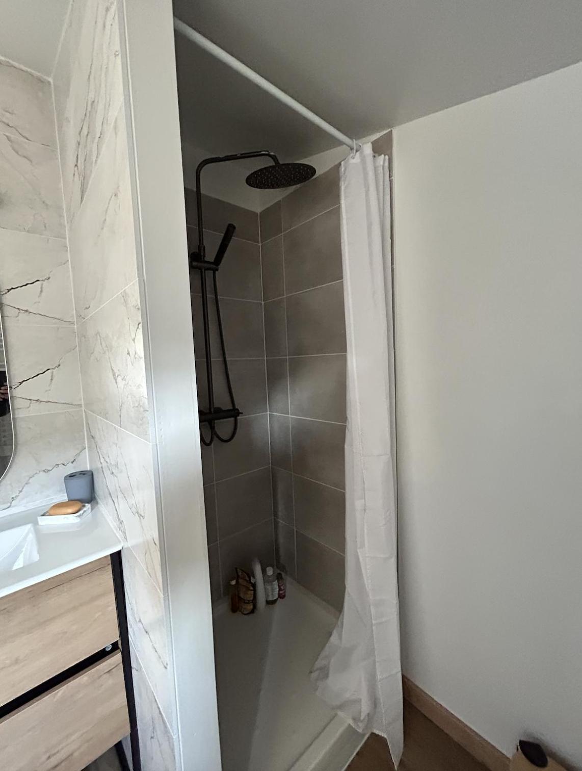 Appartement Design & Calme - Au Centre De Tulle! Ngoại thất bức ảnh